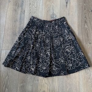 Smart Set Black & White Floral A-Line Pleated Drop Waist Side Zip Skirt-Size 5/6